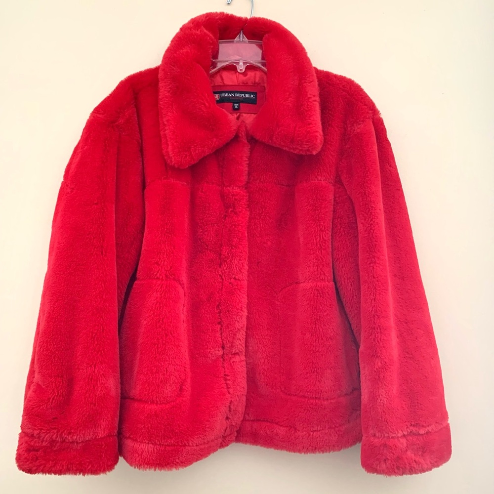 Urban Republic red faux fur jacket with satin lining and snap closure. Size XL